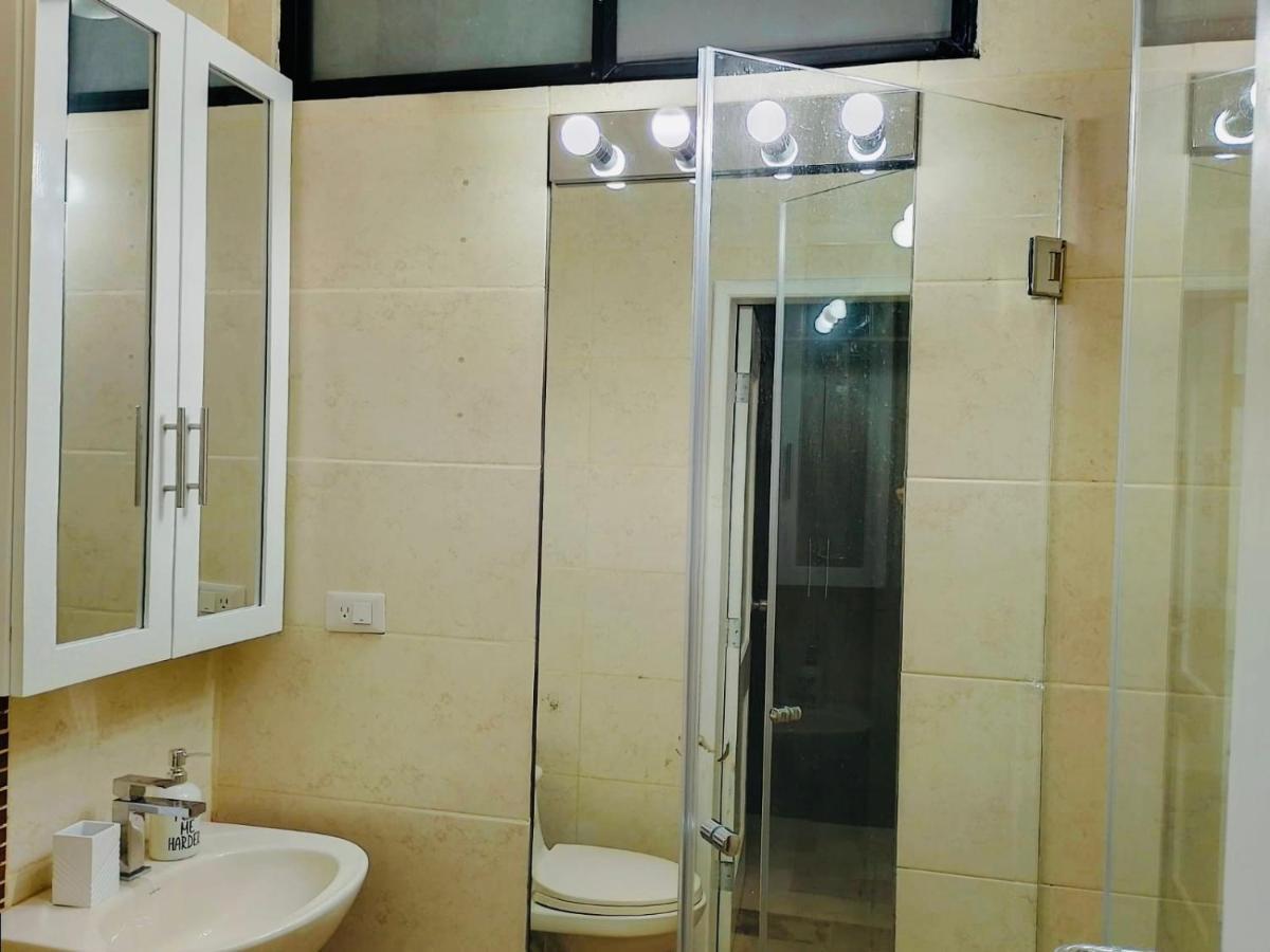 Large 2-Bedroom Apartment, Close To The American Consulate Guayaquil Exterior photo